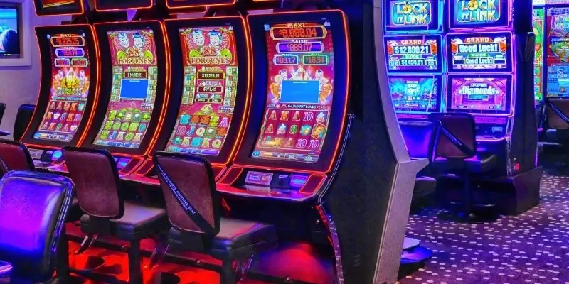 Special Features and Winning Combinations